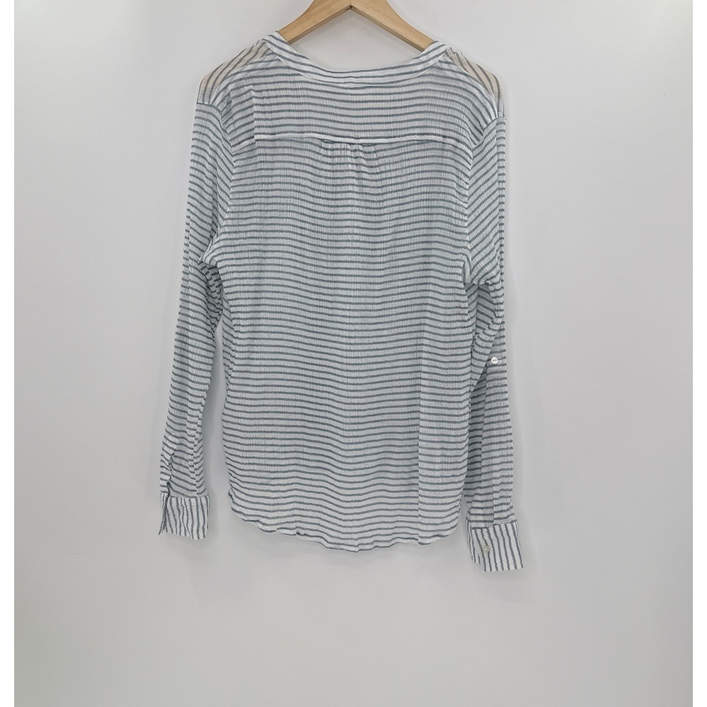 Carve Designs Lightweight Striped Top, Perfect for summer beach & lake evenings! - Picture 3 of 11